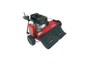Tielbürger TV920 met Honda GX270 verticuteermachine getrokken 