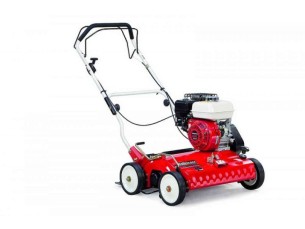 Tielburger  TV610 Pro Verticuteermachine met Honda GX200 motor